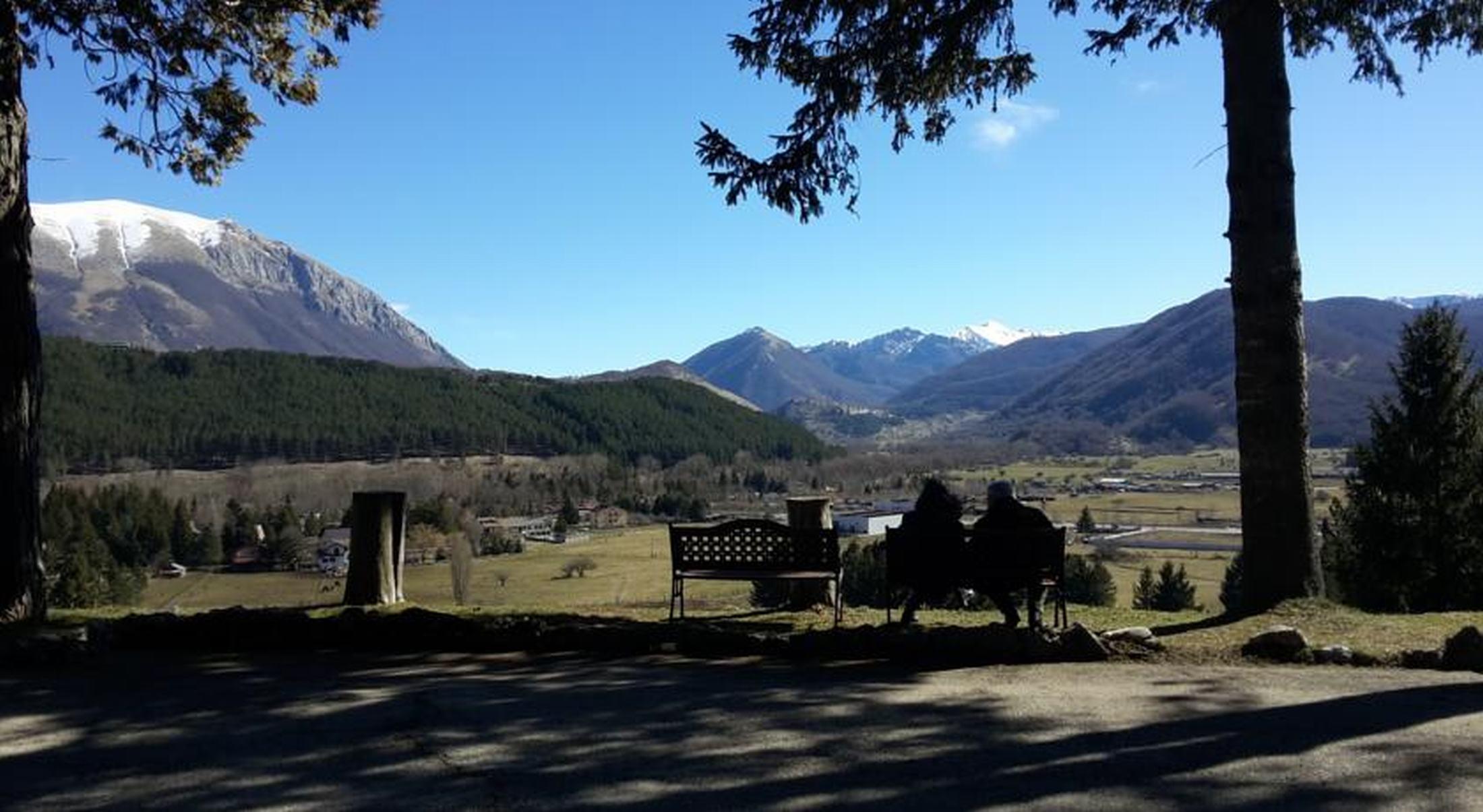 Hotel Orso Bianco ペスカッセーロリ エクステリア 写真